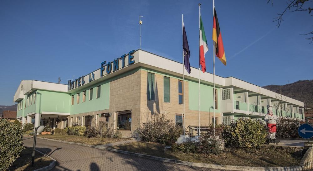 La Fonte Hotel Ome Exterior foto