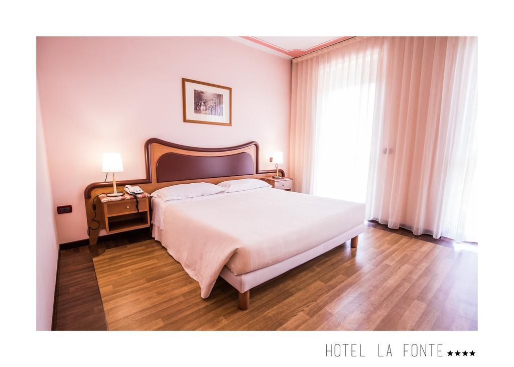 La Fonte Hotel Ome Exterior foto